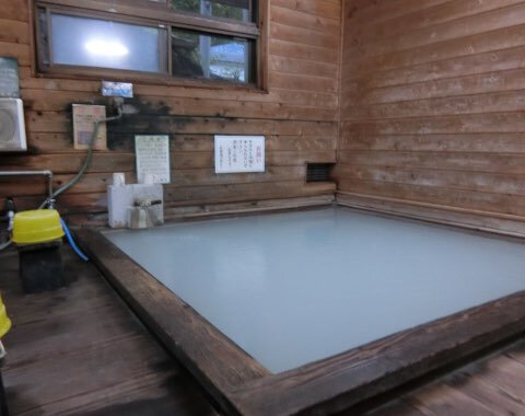 にごり湯の宿　湯荘白樺