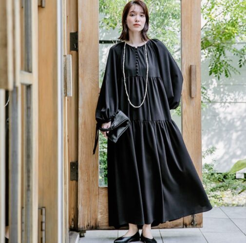 「大切な日に着たい黒の服」