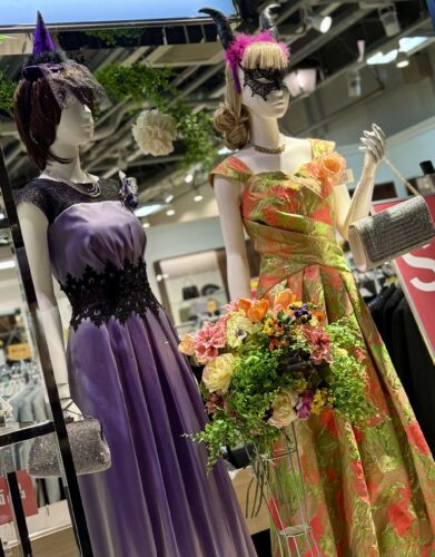 ハロウィンセール開催中!!　最大70%OFF！！