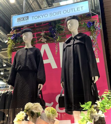 人気ブランドブラックフォーマル＆コート入荷‼
