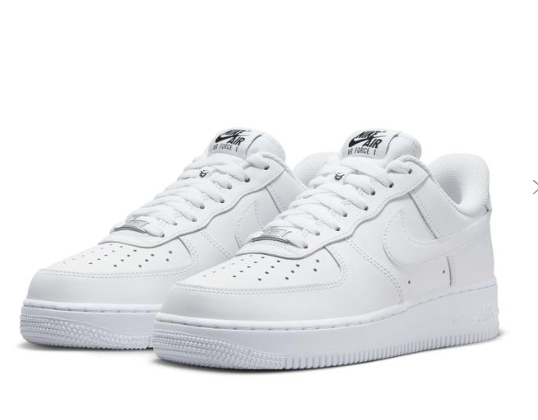 NIKE　W AIR FORCE 1 ’07 FLYEASE（レディースサイズ）　数量限定入荷
