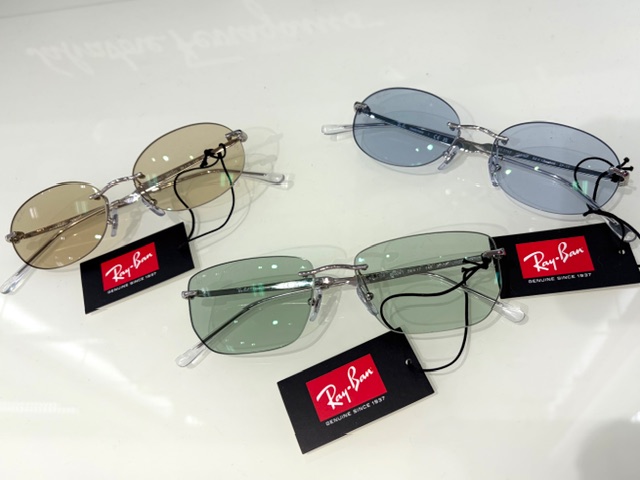 Ray-Ban