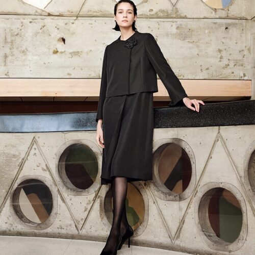 高級★人気ブランドシルクブラックフォーマル新入荷‼