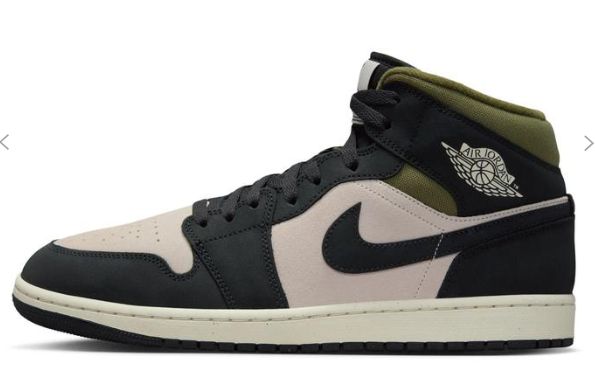 NIKEシューズ　当店限定特別価格！！